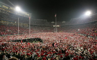 fans on field image